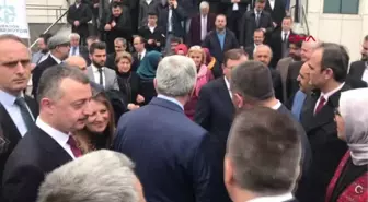 Kocaeli Başkanlık Görevini Teslim Etti, Evine Gitmek İçin Belediye Otobüsüne Bindi