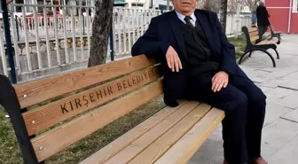 Neşet Ertaş'ın Mahallesinin 30 Yıllık Muhtarı Rekora Koşuyor