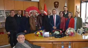 Öğrenciyken Oturduğu Koltuğa 32 Yıl Sonra Başkan Olarak Oturdu
