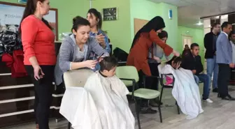 Silopi'de Engelli Öğrencilere Saç Bakımı
