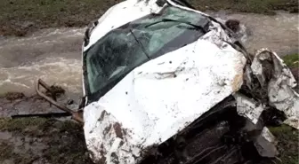 Solhan'da Otomobil Dereye Yuvarlandı: 1 Ölü