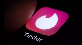 Tinder'a 'Snapchat Hikayeler' Özelliği Geliyor