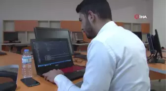 Uzmanlardan, 'Çocuklarınızı Mavi Balina, Momo ve Mariam Gibi Çevrimiçi Şiddet Oyunlarından Uzak...