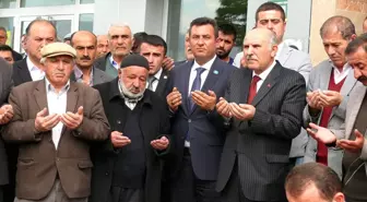 Yeşilyurt Belediye Başkanı Yılmaz Görevine Başladı