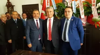 Alaçam Belediyesi'nde Devir Teslim Töreni