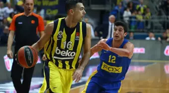 Fenerbahçe Sezonu Lider Tamamladı