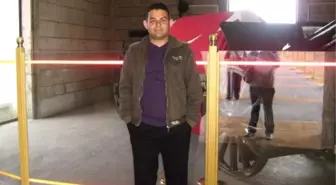 Halı Sahada Kalp Krizi Geçirip, Öldü