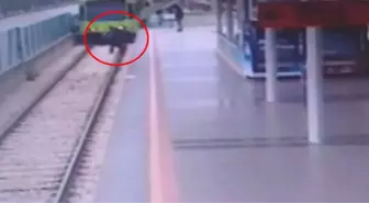 Hareket Halindeki Trenin Önüne Atlayan Kişi Hayatını Kaybetti! Korku Dolu Anlar Kamerada