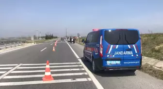 Sakarya'da Trafik Kazası: 3 Yaralı