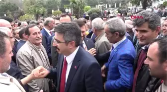 Bursa Yıldırım Belediye Başkanı AK Parti'li Yılmaz, Mazbatasını Aldı