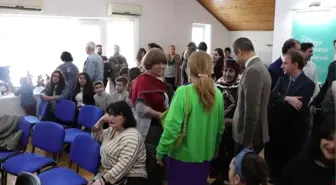 Gürcistan'da Türk ve Gürcü Geleneksel 'Bez Bebekleri' Sergisi