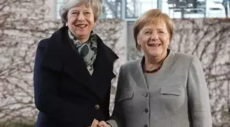 Theresa May Berlin'e Gidiyor