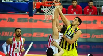 Ahmet Düverioğlu Üç Yıl Daha Fenerbahçe'de