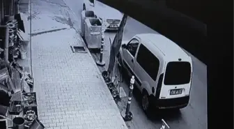 Bağdat Caddesi'nde Saldırganların Kaçtığı Araç Bulundu: 2 Gözaltı