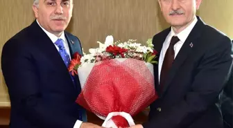 Fatih Belediye Başkanı Seçilen Mehmet Ergün Turan, Görevi Devraldı