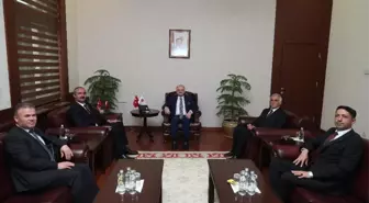 Vali Çakacak, Mihalıççık Belediye Başkanı Çorum'u Kabul Etti