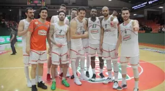 Banvit - Bahçeşehir Koleji: 93-84