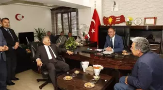 Başkan Büyükkılıç, İlk İlçe Ziyaretini Tomarza'ya Yaptı