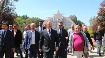 Bakan Çavuşoğlu'ndan Belediye Ziyaretleri