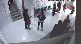 İzmir Doktorları Linçten Esnaf Kurtarmış