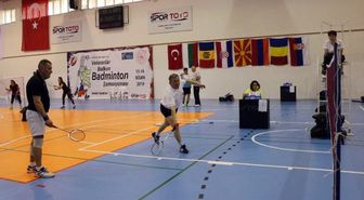 Veteranlar Balkan Badminton Şampiyonası Antalya'da Başladı