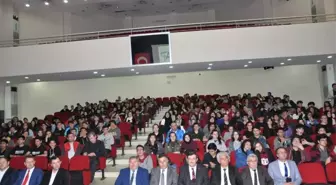 Osmangazi'de 300 Öğrenciye Bağlama