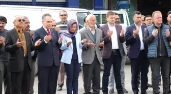 Başkan Köse, Esnaf Duası ile Çalışmalarına Başladı