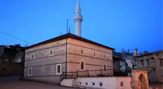 207 Yıllık Çivisiz Cami Zamana Meydan Okuyor