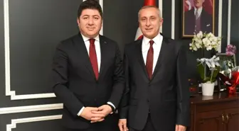 CHP'li Adaydan AK Parti'li Başkan Tören'e Tebrik