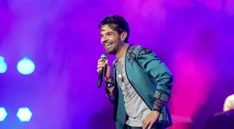 Kenan Doğulu 27 Nisan Cumartesi Dasdas Sahnesinde