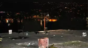 Sarıyer'de, Parkta Küfür Nedeniyle Kavga Çıktı, 2 Kişi Bıçaklandı