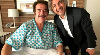 Anjiyo Olan Orhan Gencebay'dan İlk Fotoğraf