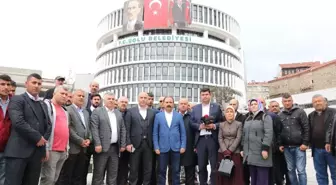 Bolu'da, Belediye İşçilerinin Yerinin Değiştirilmesi Protesto Edildi