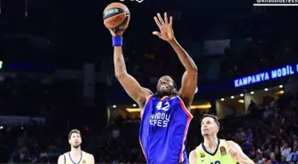 Anadolu Efes, Barcelona Lassa'ya 74-72 Mağlup Oldu