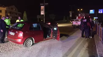 Düzce'de İtfaiye Aracı ile Otomobil Çarpıştı: 5 Yaralı