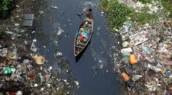 Plastik Atıklar Sadece Kara ve Denizi Değil Mikroplastikler Yoluyla Havayı da Kirletiyor