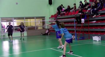 Spor 15 Yaş Altı Türkiye Badminton Şampiyonası Sürüyor