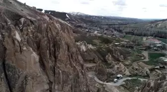 Van'ın Kapadokyası 'Vanadokya'ya' Turist Akını