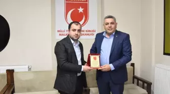 Başkan Sadıkoğlu Mttb Gençliği ile Buluştu