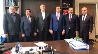 Milletvekili Mustafa Kendirli'den İlçe Belediye Başkanlarına Yatırım Taahhüdü