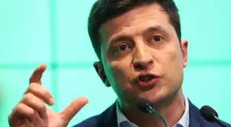 Ukrayna'da Seçimin Galibi Komedyen Zelenskiy