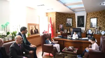Başkan Kocaman, Koltuğunu Devretti