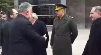 Garnizon Komutanı Hdp Eş Başkanlarıyla Tokalaşmadı