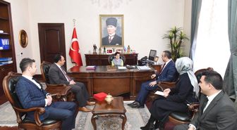 Vali Soytürk, Koltuğunu Devretti