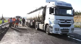 Gaziantep'te Tanker Tıra Çarparak Alev Aldı: 1 Ölü