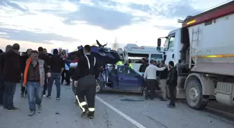 Yozgat'ta Trafik Kazası: 3 Ölü, 8 Yaralı