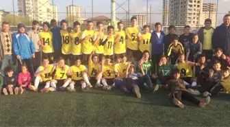 Kayseri U-14 Ligi Şampiyonu Kocasinan Şimşek, Türkiye Şampiyonası'na Katılacak