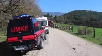 Devrilen Traktörün Altında Kalan Sürücü Öldü