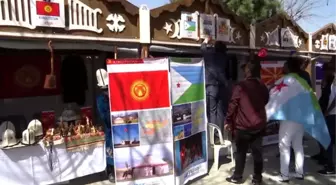 Doğu'dan Batı'ya Adil Bir Dünyaya'