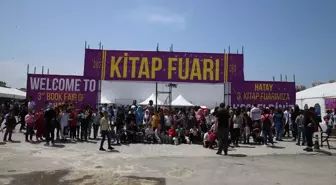 Hatay 3. Kitap Fuarı'na Yoğun İlgi